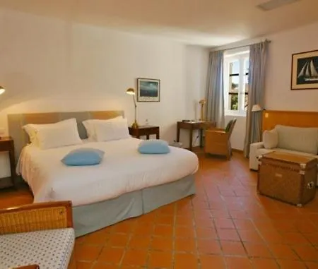 Sube Hotel 3*